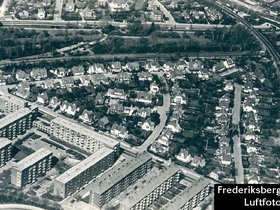 Luftfoto af Haveby, der blev opført i1915 af Frederiksberg kommunale funktionærers boligforening copy.jpg